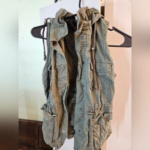 Love Tree Vest